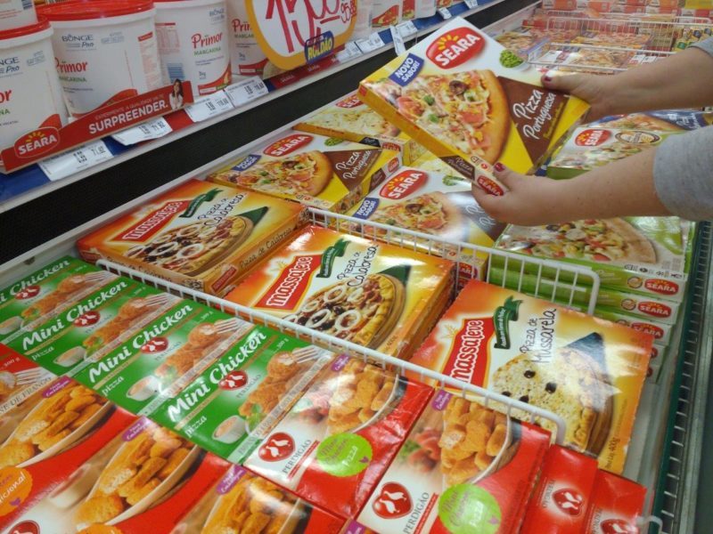 Frios e congelados em alta