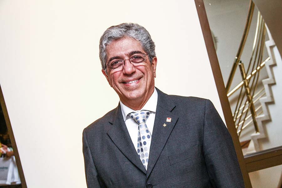 Engenheiro mecânico Arnaldo Basile Júnior, presidente da Abrava