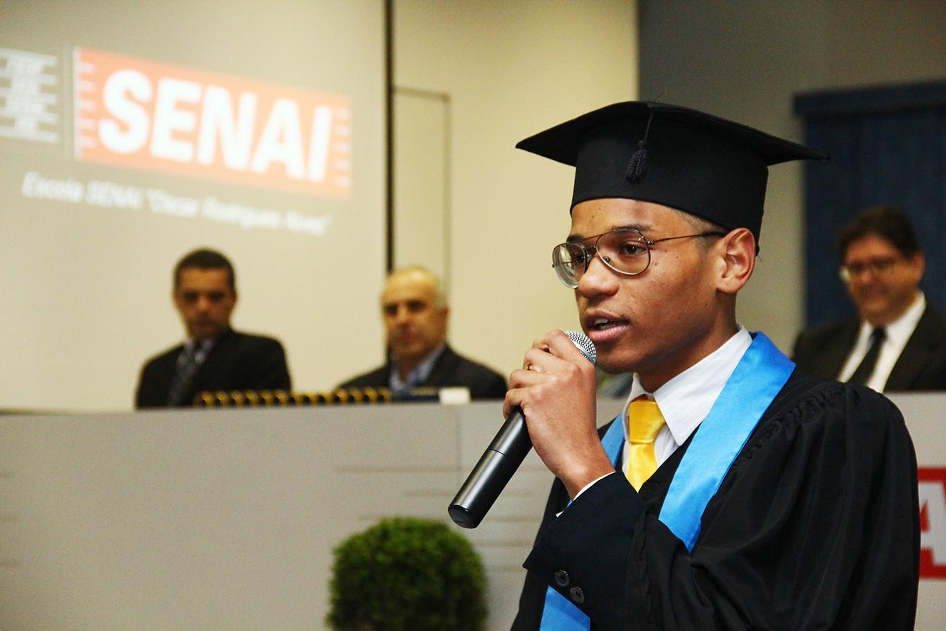 Técnico em climatização e refrigeração se formando no Senai Oscar Rodrigues Alves | Foto: Nando Costa/Pauta Fotográfica