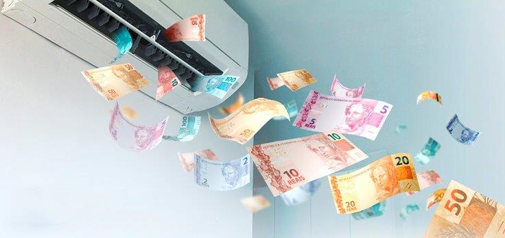 Evaporadora de ar-condcionado split "lançando" dinheiro no ar, fazendo alusão ao desperdício de energia causado por condicionador de ar ineficiente | Foto: Shutterstock