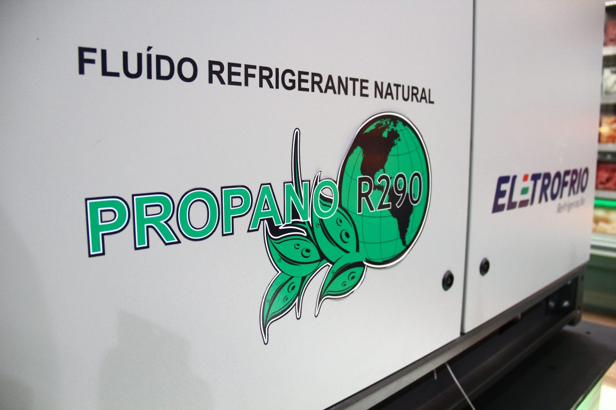 Rack com propano - R-290 - Eletrofrio