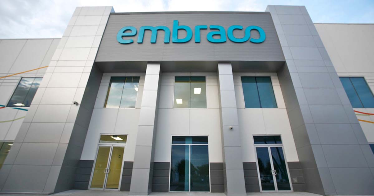 Fachada da planta da Embraco no México