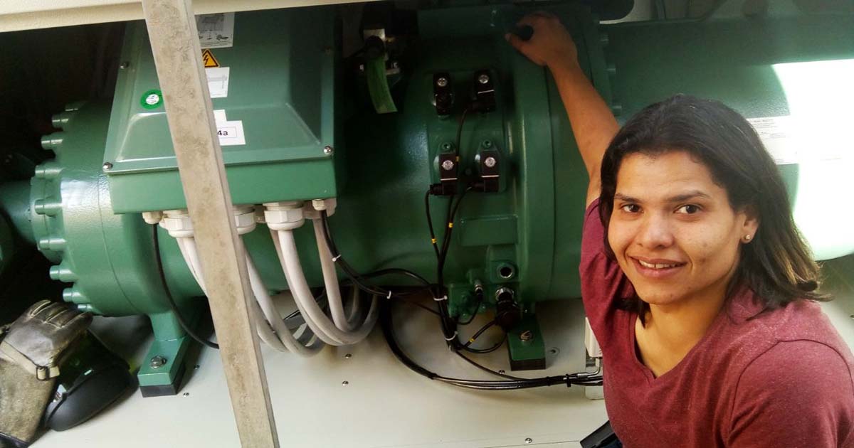 Carmosinda Santos, técnica em refrigeração e ar condicionado formada pelo Senai-SP