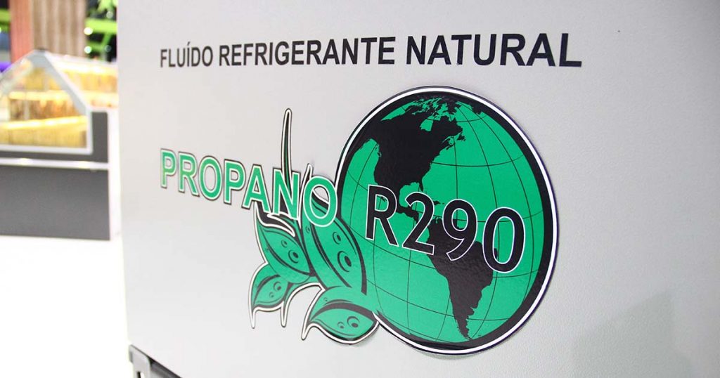 Equipamento de refrigeração projetado para operar com o fluido refrigerante propano (R-290) | Foto: Nando Costa