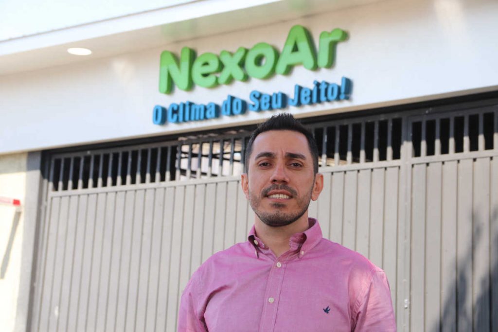 Diego Camargos, diretor executivo da Nexo Ar, empresa paulistana especializa em projeto, instalação e manutenção de ar-condicionado | Foto: Nando Costa/Pauta Fotográfica