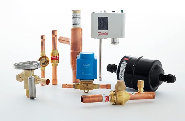 Автоматика на машине. Danfoss компоненты запчасти к коллекторам. Parker Refrigeration component. Каталог Данфосс фото.