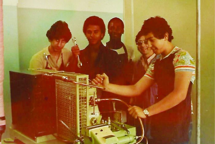 Amaral Gurgel durante aula no Senai Oscar Rodrigues Alves em 1977 | Foto: Arquivo pessoal