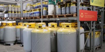 Cilindros de fluidos refrigerantes na Ecosuporte | Foto: Divulgação