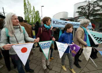 Tribunal europeu condena Suíça por inércia ante mudanças climáticas