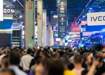 Pesos-pesados do transporte frigorífico mostraram toda a sua força na Fenatran