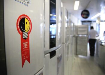 Mercado de geladeiras vive nova fase de mudanças