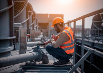 Instaladoras de ar-condicionado treinam internamente maioria dos seus técnicos