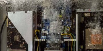 Fluido Opteon, da Chemours, aprovado em resfriamento líquido para data centers