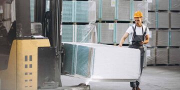 Logística reversa avança como resposta à crise do lixo eletrônico